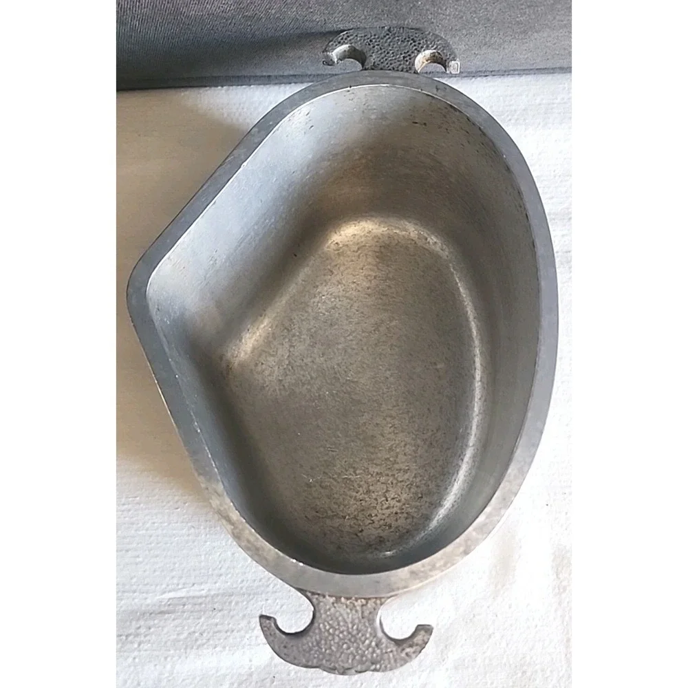 Vintage Guardian Service Ware Triangle Cast Aluminum  Pan Pot (NO LID)